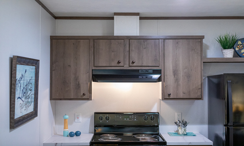 Ample storage space, making it ideal for preparing meals.